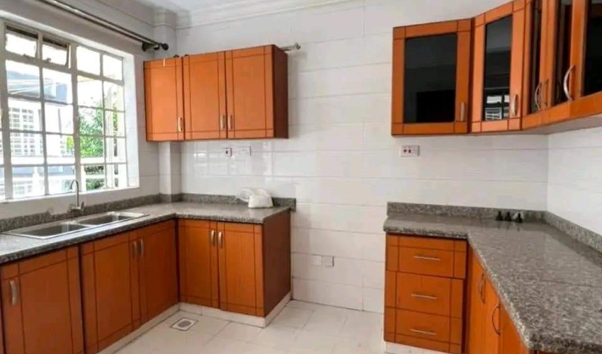 Awesome 3 Bedrooms Apartments in Lavington  0