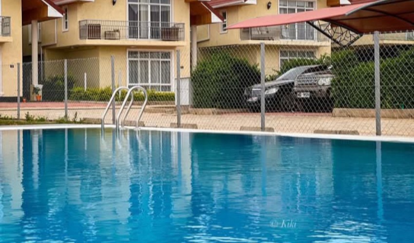 Maginificent 4 bedroom Maisonnette plus dsq