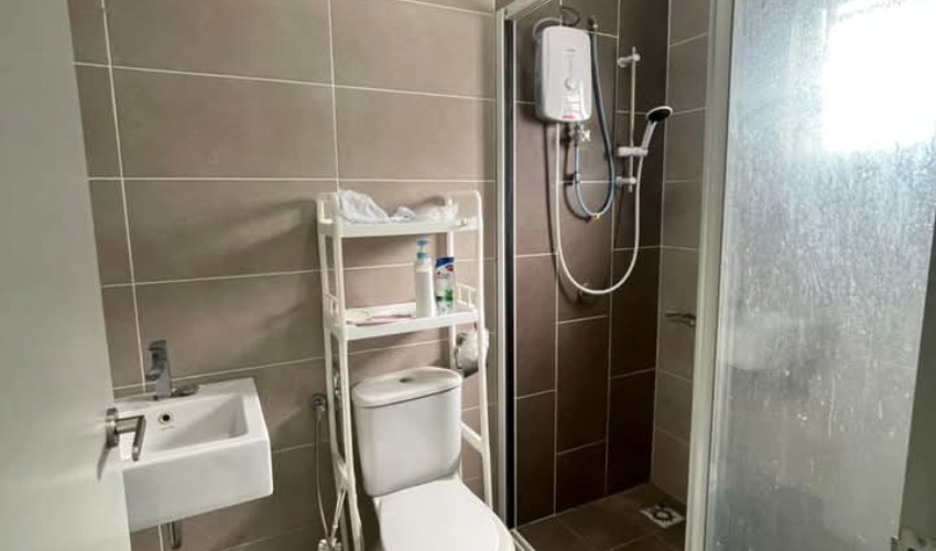 One bedroom to let Tudor 