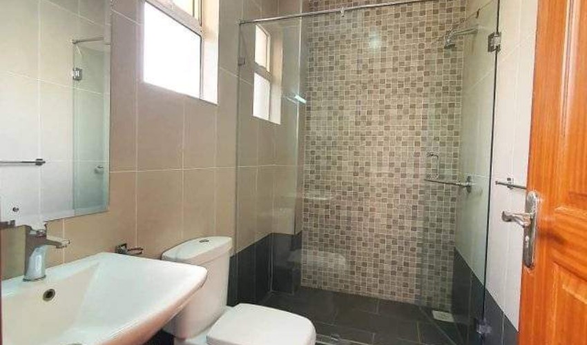 Two bedroom to let ganjoni 